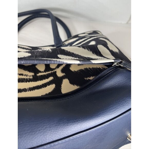 Calvin Klein Blue and White Geometric Print Lightweight Zip Synthetic XL Tote - Picture 11 of 16